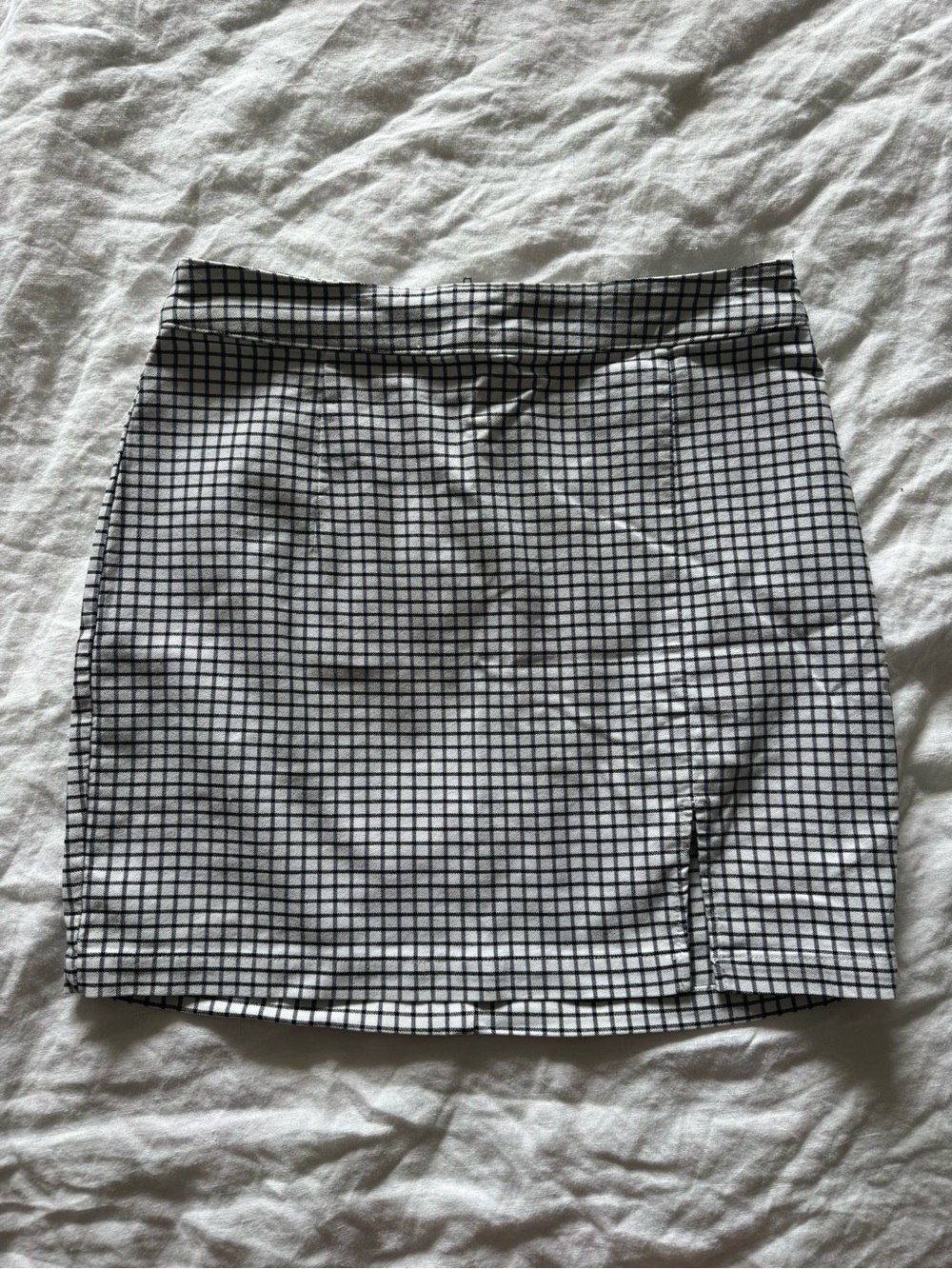 Garage as if skirt